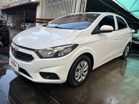CHEVROLET ONIX 1.0 MPFI LT 8V FLEX 4P MANUAL